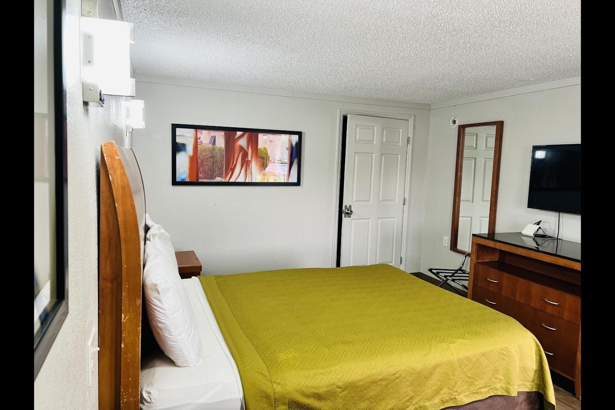 Cozy Garden Inn By Oyo Hwy 40 Richmond Exterior photo