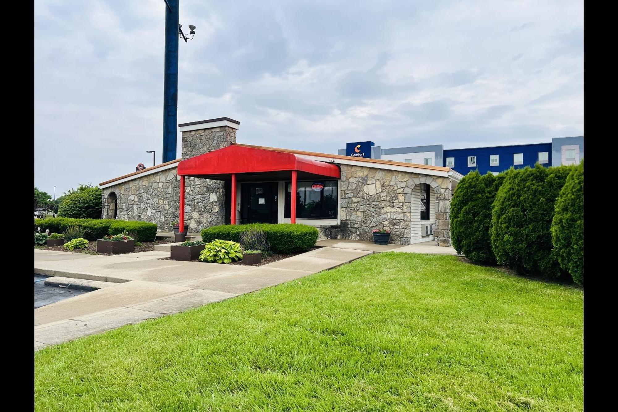 Cozy Garden Inn By Oyo Hwy 40 Richmond Exterior photo